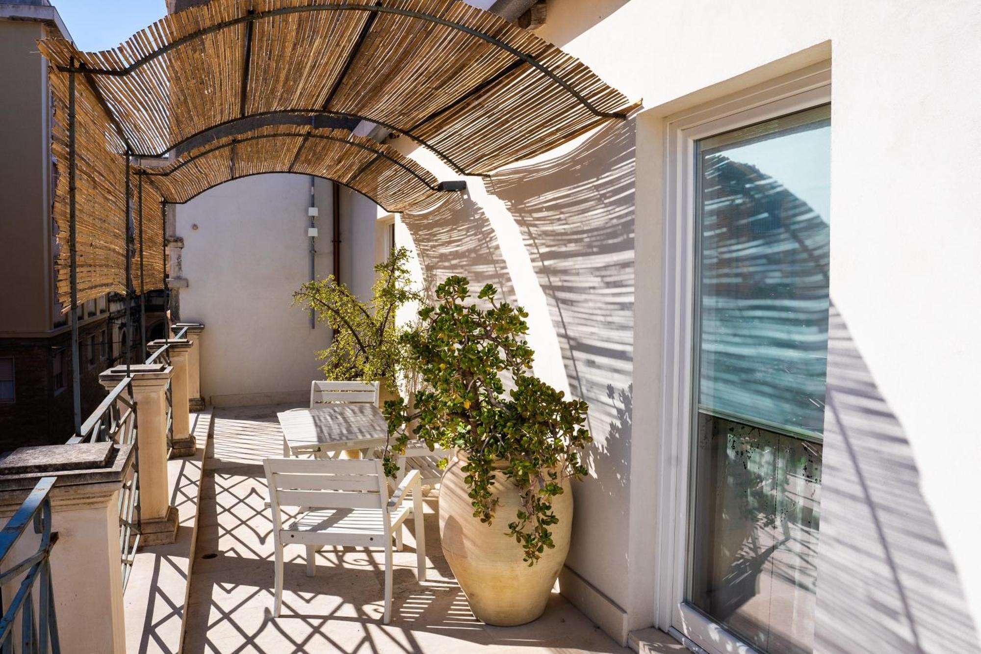 San Giuseppe Apartment Con Terrazza سيراكوزا المظهر الخارجي الصورة