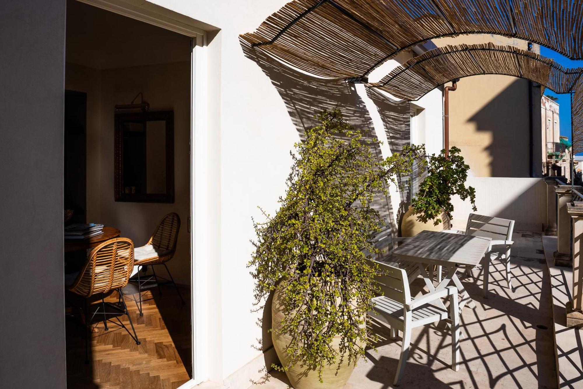 San Giuseppe Apartment Con Terrazza سيراكوزا المظهر الخارجي الصورة